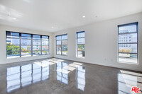 Building Photo - 1358 4th St