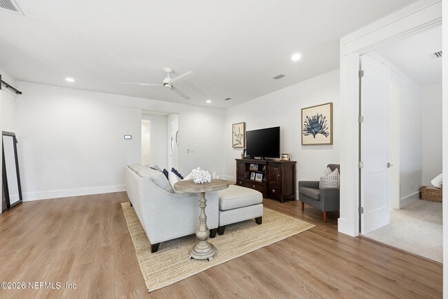 Building Photo - 29 Sea Glass Wy