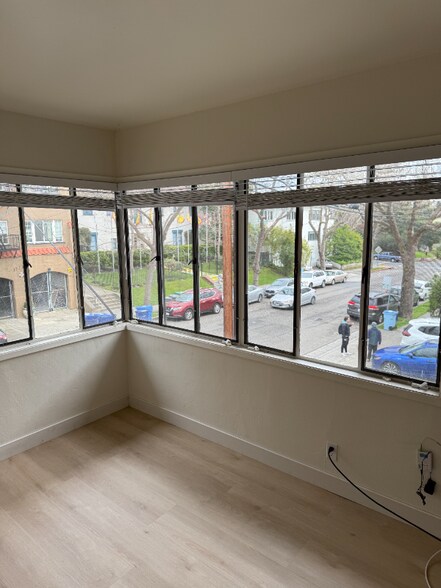 Building Photo - 2480 Virginia St