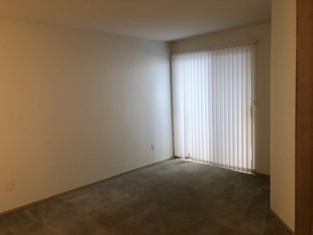 Bedroom - 2244 13th Ave W