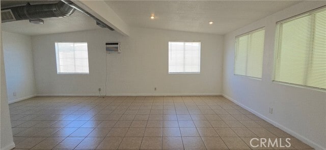 Building Photo - 21780 Snow View Dr