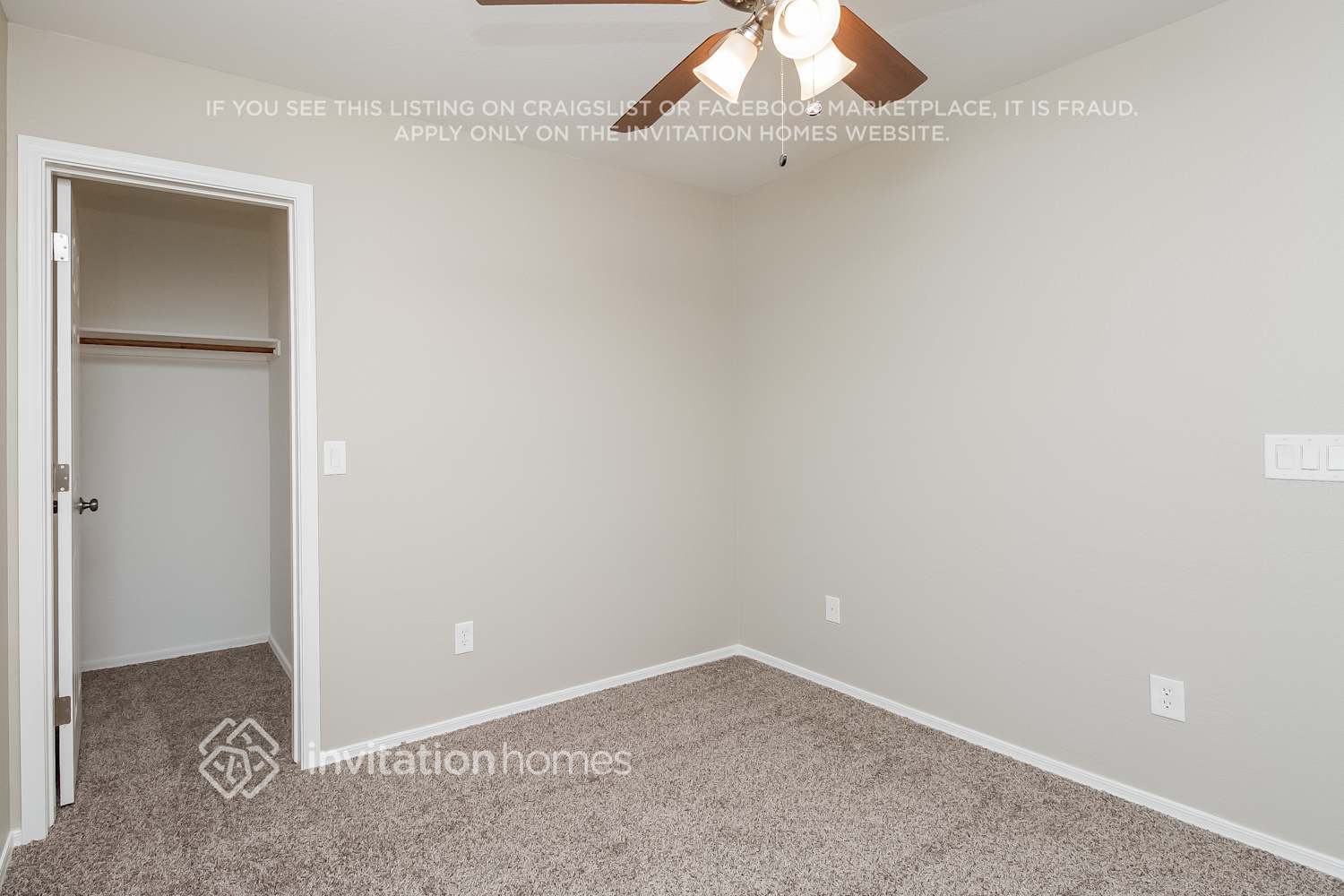 Building Photo - 1429 E Rosebud Dr