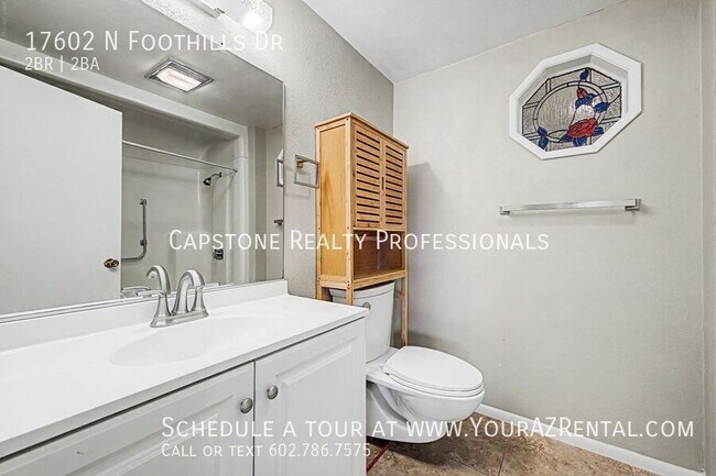 Building Photo - 17602 N Foothills Dr