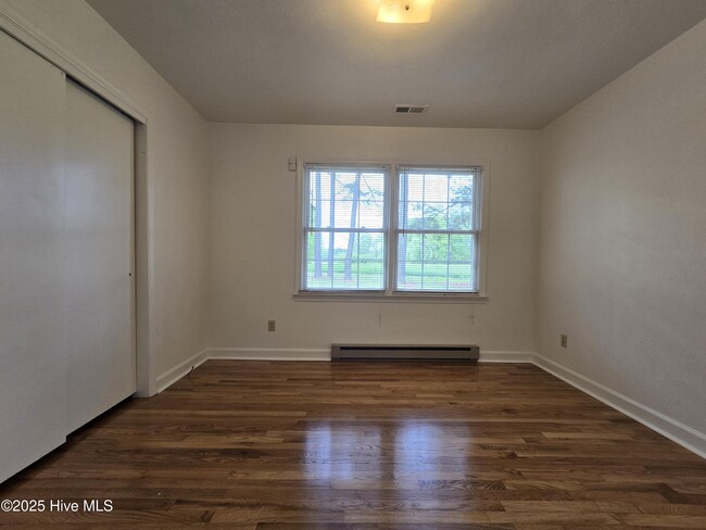 Building Photo - 849 NC-561