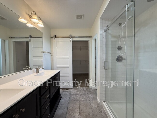 Building Photo - 10808 Salida St