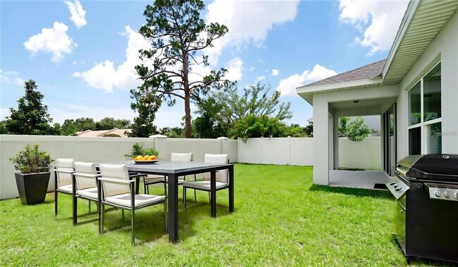 Building Photo - 5546 Spanish Moss Cv