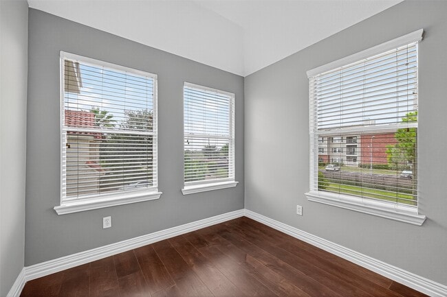 Building Photo - 14202 Nelson Bay Ct