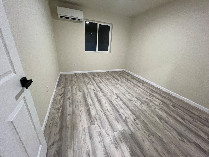 Building Photo - 1618 S 14th St