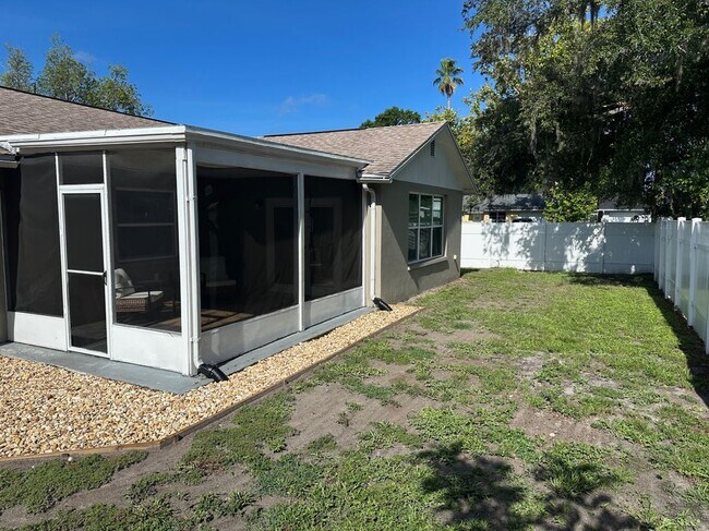 Building Photo - 7301 Mitchell Ranch Rd
