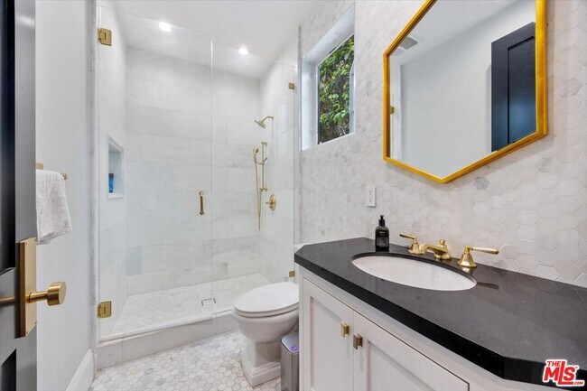 Building Photo - 4225 Alcove Ave