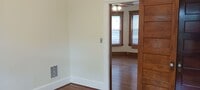 Building Photo - 126 Edwards St