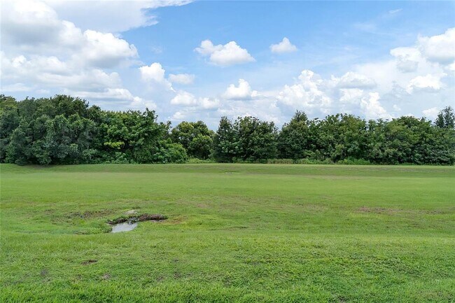 Building Photo - 930 Loch Carron Dr
