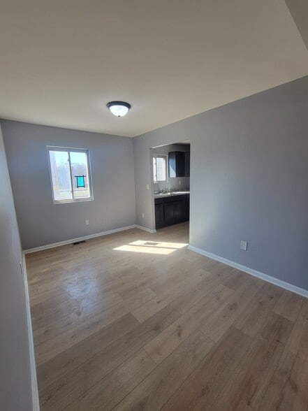 Building Photo - 1808 N James H McGee Blvd