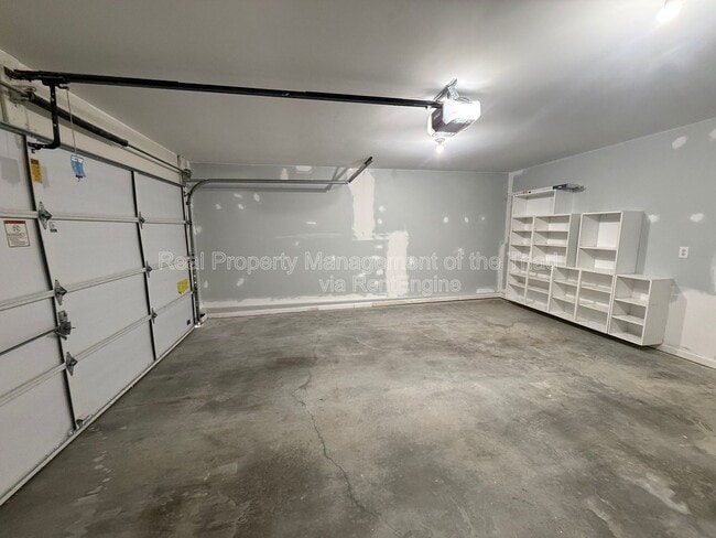 Building Photo - 1 Haverford Point