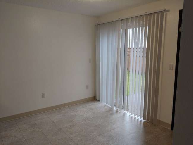 Building Photo - 1505 149th St S