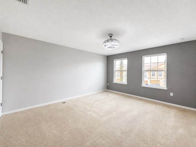 Building Photo - 3824 Exeter Ln