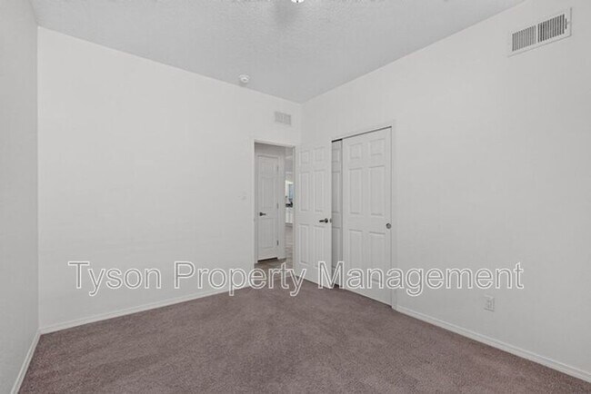 Building Photo - 6412 Sincho Ave