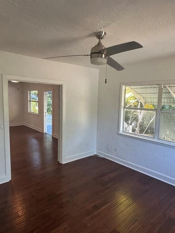 Building Photo - 1614 N Osceola Ave