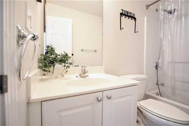 Building Photo - 1489 Liberty Pkwy NW