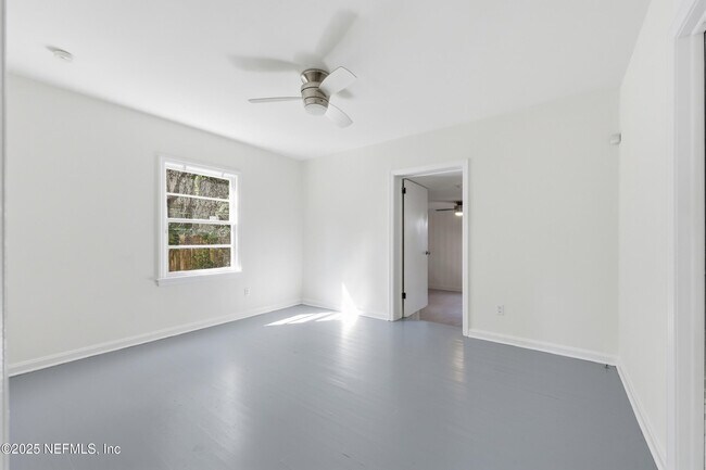 Building Photo - 2755 Green St