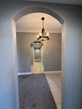 Building Photo - Amazing 4BR House with 3 Car Garage