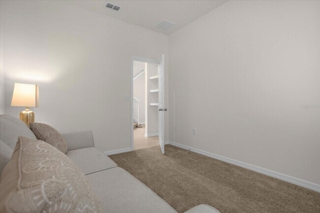 Building Photo - 2498 Empress Dr