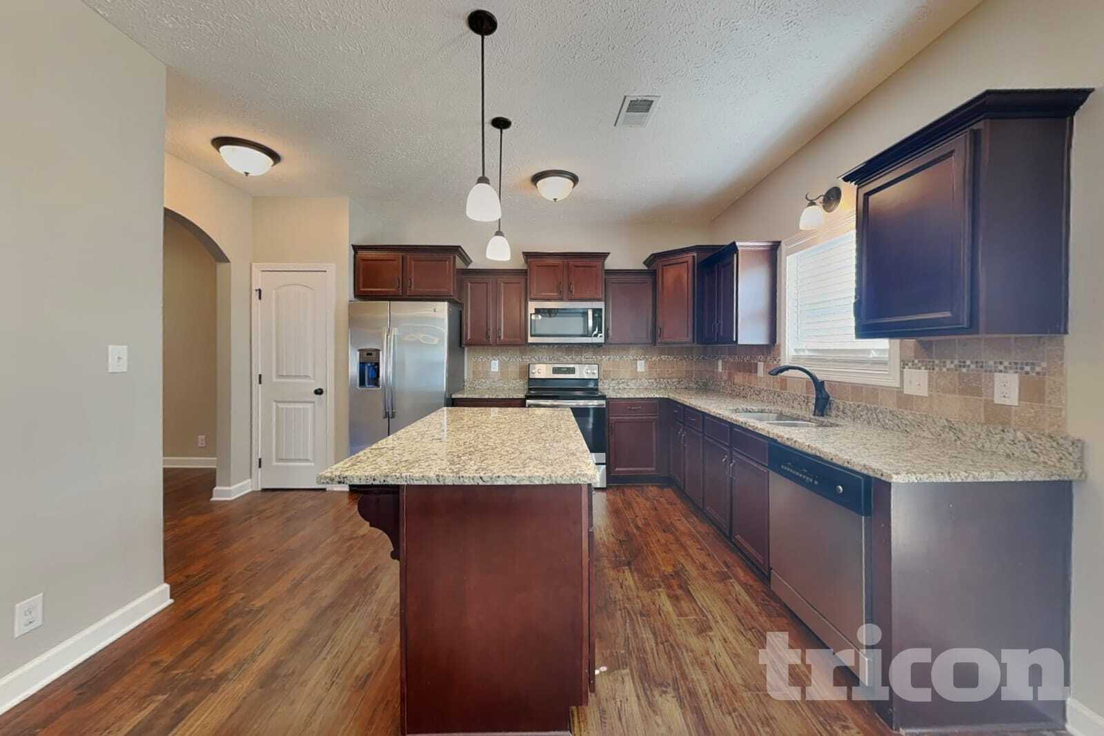 Building Photo - 3772 Windhaven Dr
