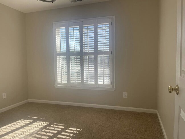 Building Photo - 2428 Havershire Dr