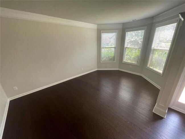 Building Photo - 4810 Haysboro Way