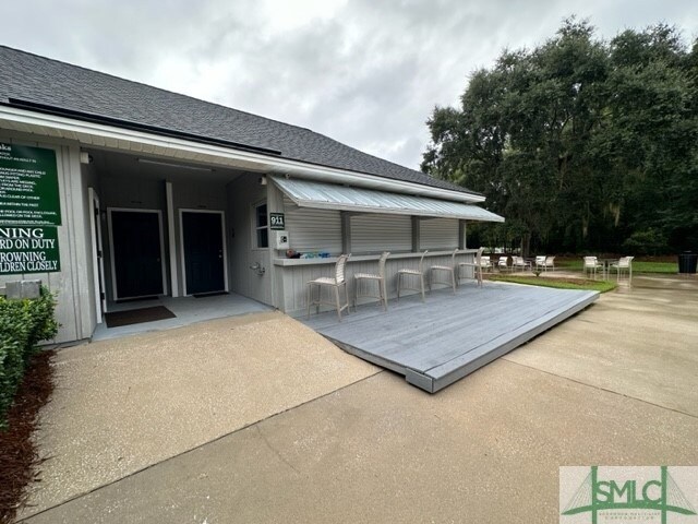 Building Photo - 550 Laurenburg Dr