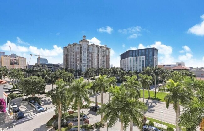 Building Photo - 651 Okeechobee Blvd