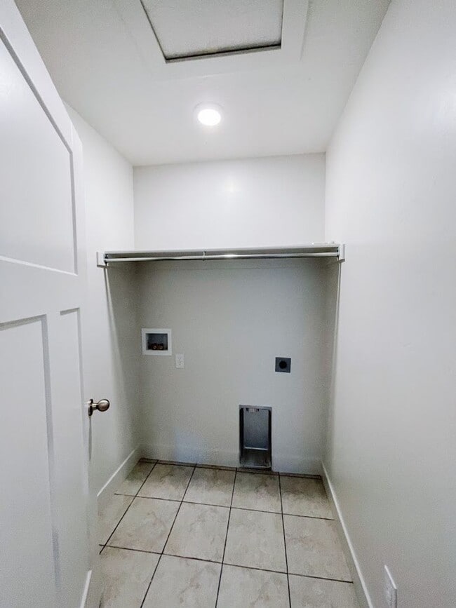 Building Photo - Brand New Idyllic Townhome in AF