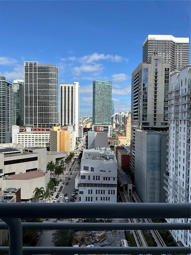 Building Photo - 133 NE 2nd Ave