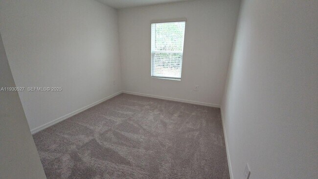 Building Photo - 4724 Yellow Elder Wy