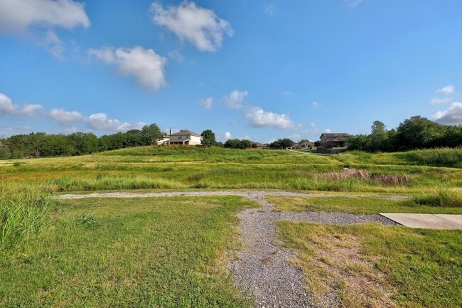 Building Photo - 10905 Ukaoma Wy