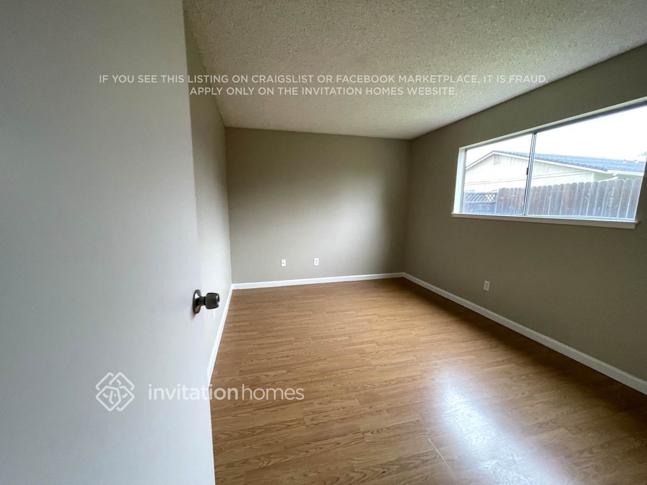 Building Photo - 4860 Teakwood Dr