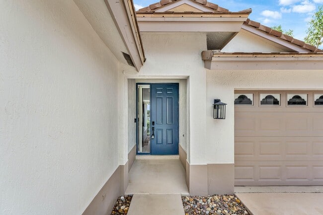 Building Photo - 4144 Manor Forest Trail