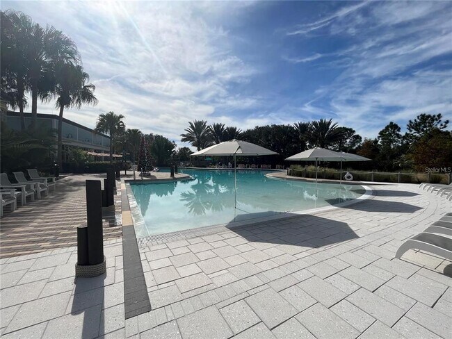 Building Photo - 860 Longboat Dr