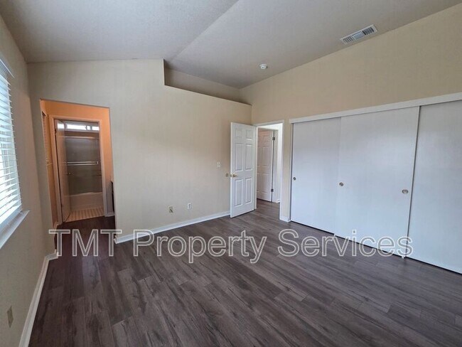 Building Photo - 2234 Wall St