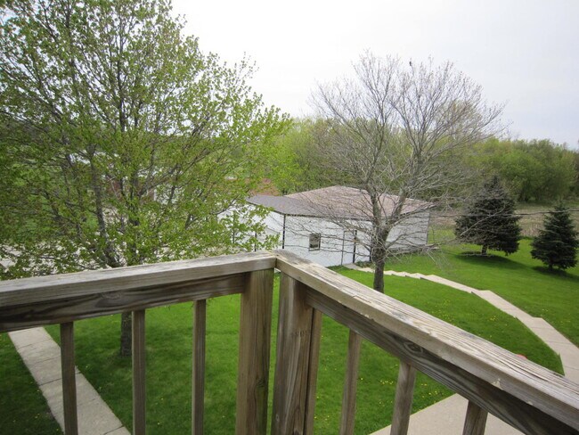 Building Photo - 12701 304th Ave