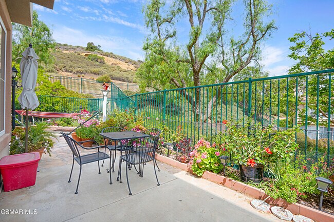 Building Photo - 545 Lorabel Way