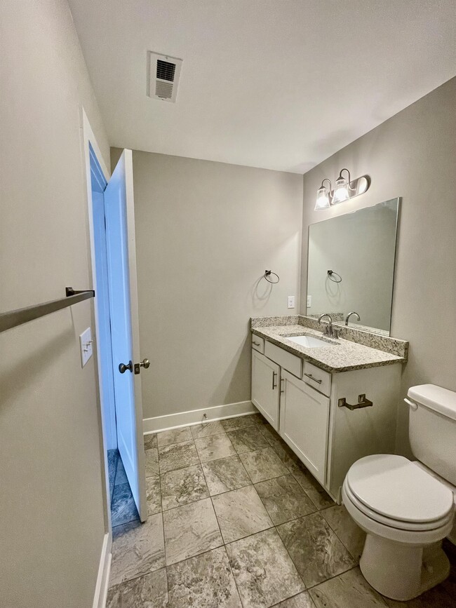 Building Photo - 41 High St