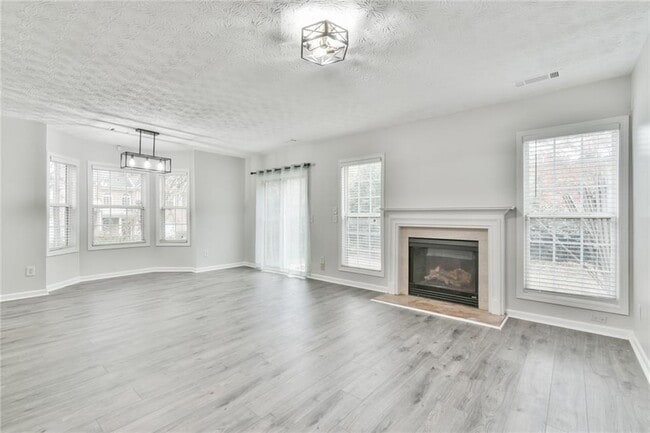 Building Photo - 6138 Brookechase Ln