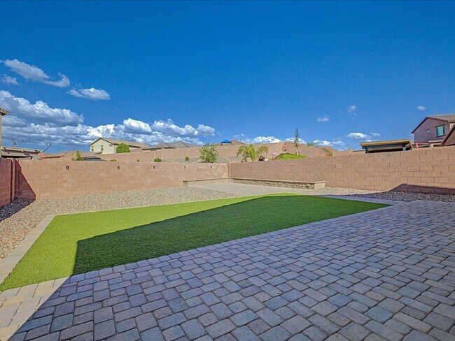 Building Photo - Spacious 4-Bedroom Home in Rocking K with Modern Finishes & Resort-Style Community Amenities!