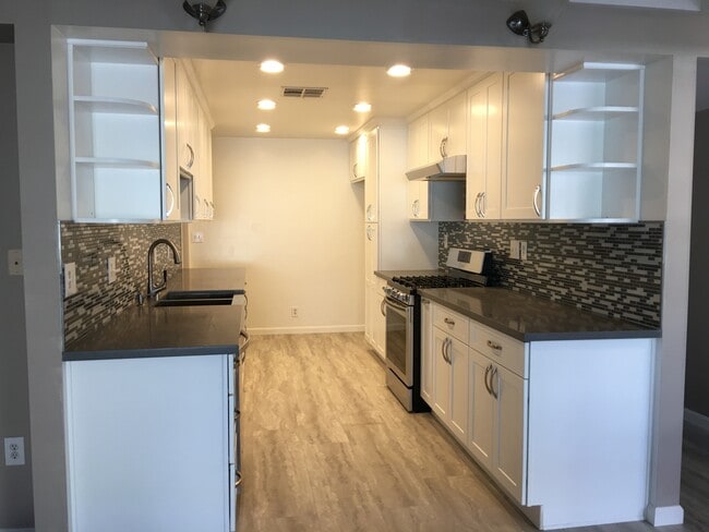 Building Photo - 3812 Ostrom Ave