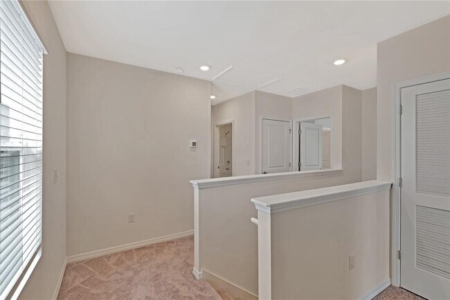 Building Photo - 32605 Canyonlands Dr