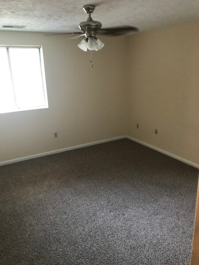 Building Photo - 140 Green Turtle Ln