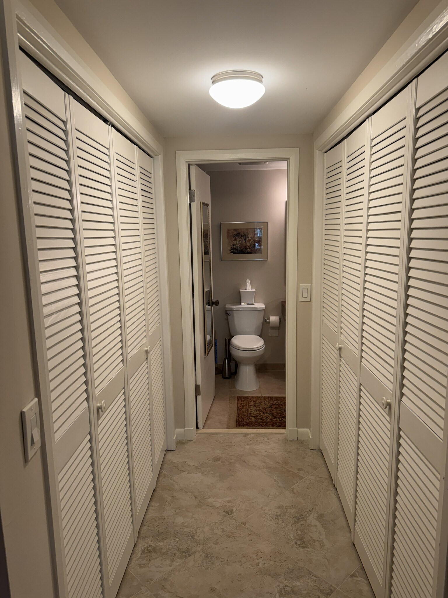 Building Photo - 14 Turtle Creek Dr