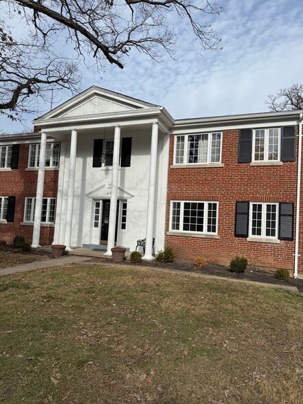 Building Photo - 3146 Portsmouth Ave