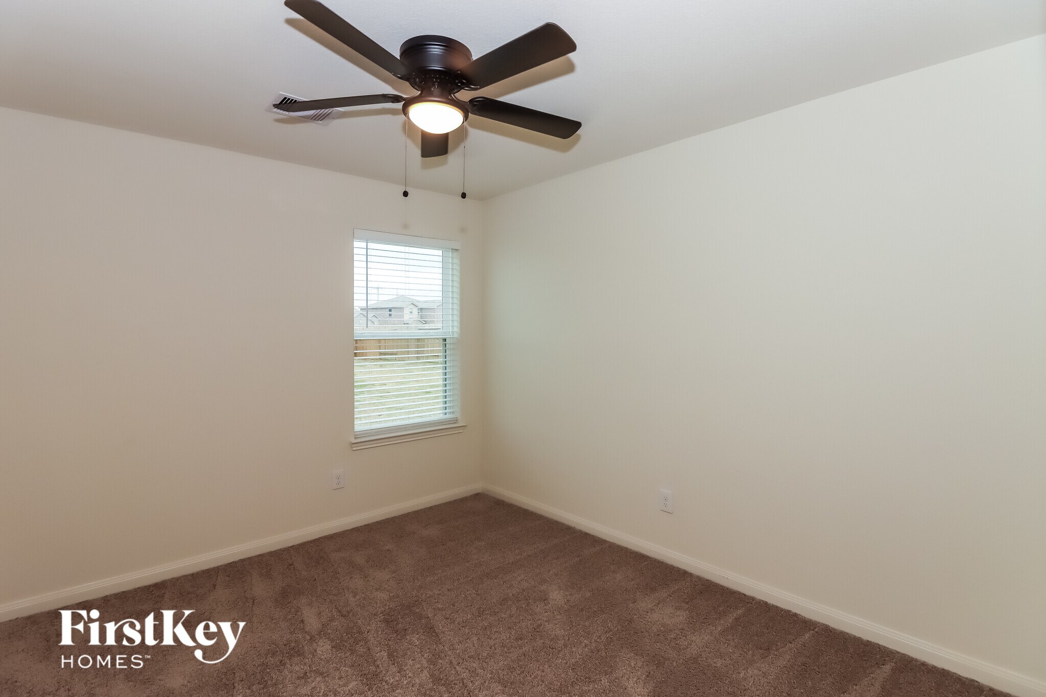 Building Photo - 2301 Starboard Sail